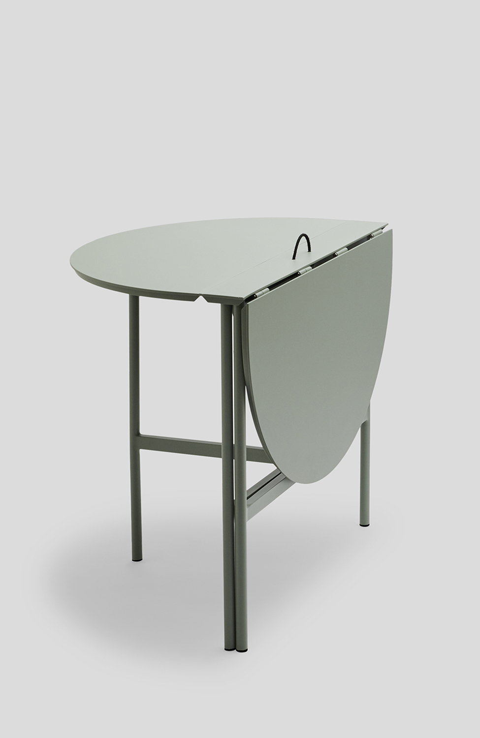1560083-Picnic-Table-Slate-Grey