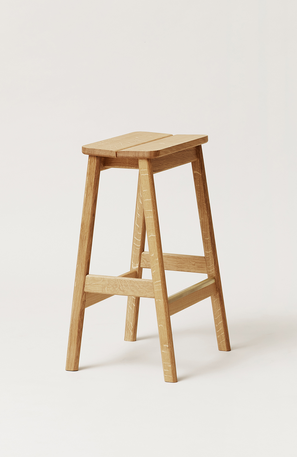 FR_Angle_Barchair_65_Oak_Perspective