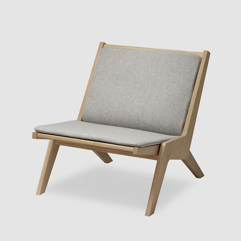 skagerak-laenestol-miskito-lounge-chair-oak-light-grey-2162025